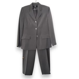 Kasper Women's 2 piece pant suit | Size 12 | EUC | Gray